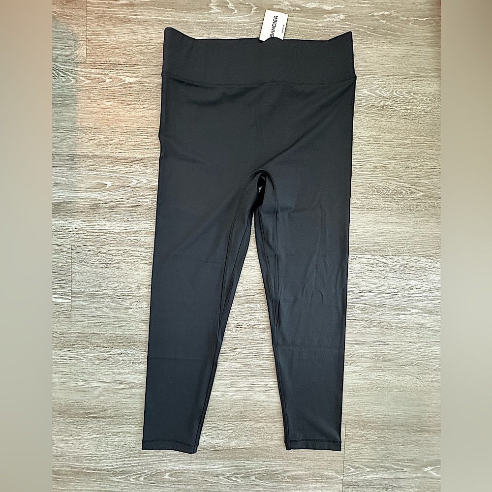 All Access Black Leggings from Bandier - Size Large